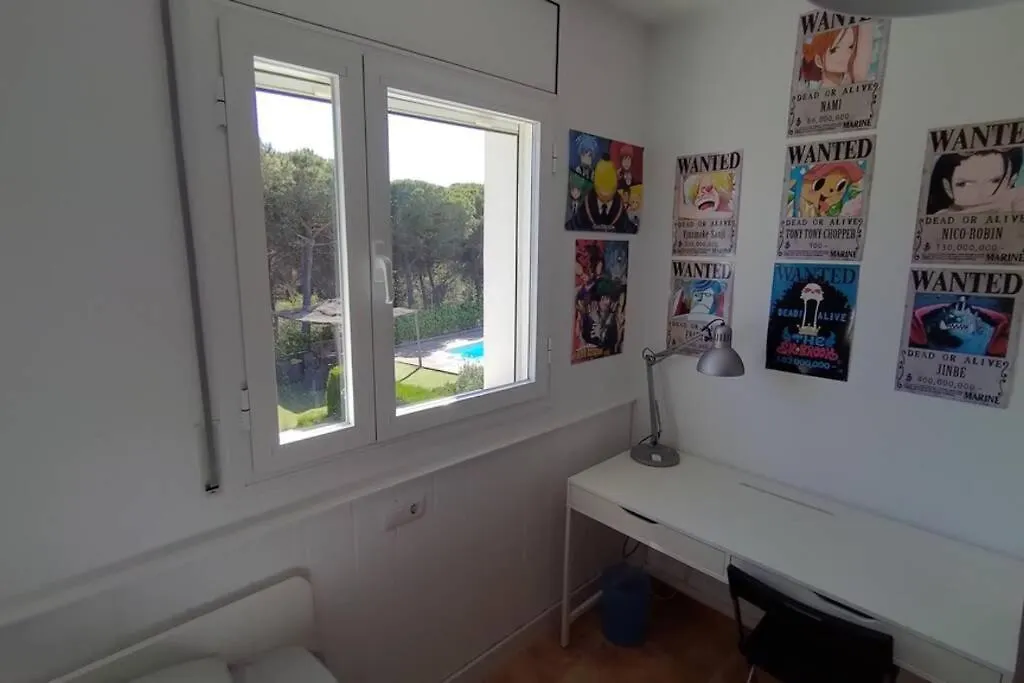 Villa Amplia Vivienda Con Piscina à Sant Pol De Mar